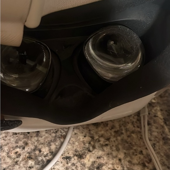 Oculus - Picture 3 of 5